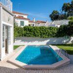 Moradia que podia ser na linha A villa with coastal potential