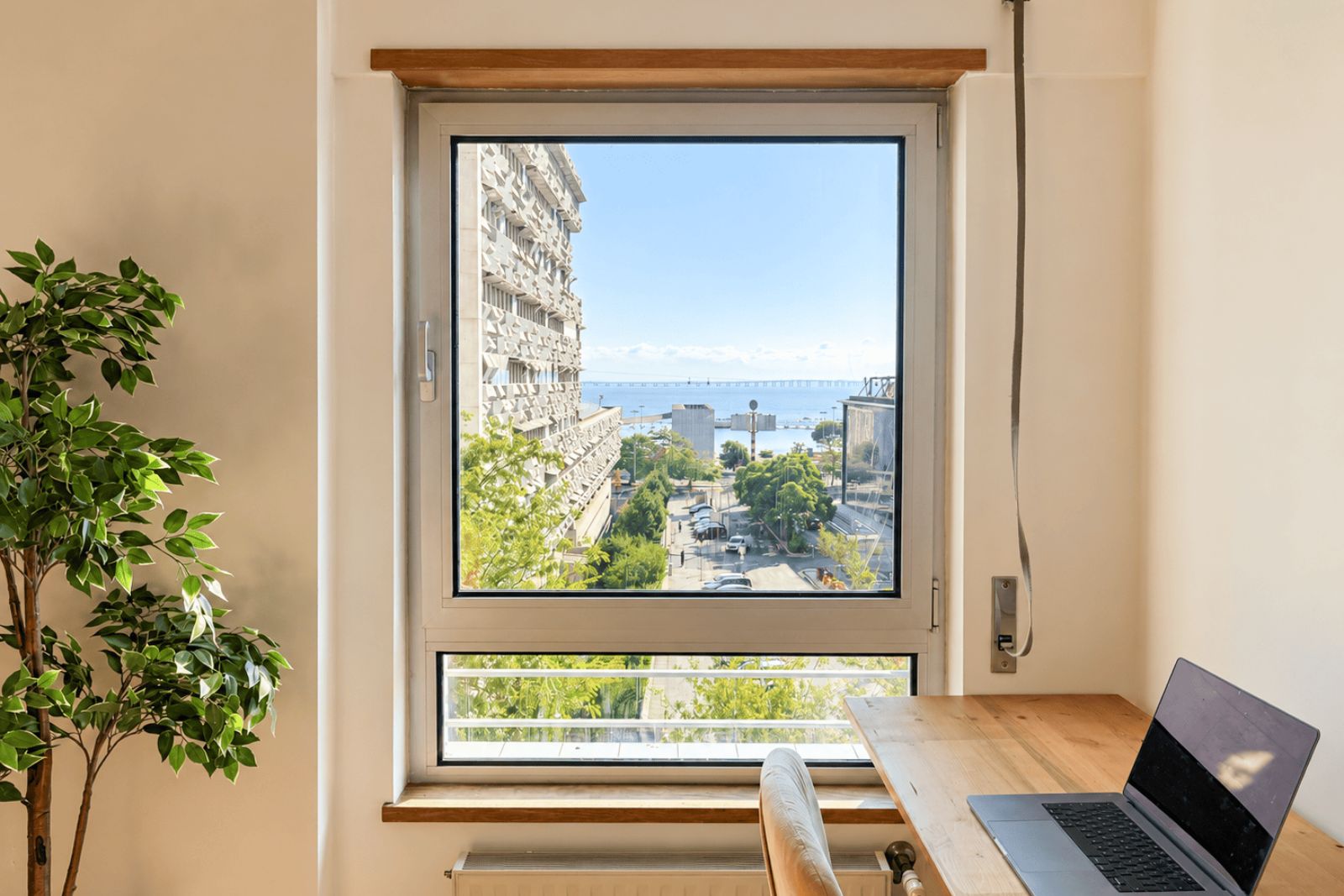Vista, Garagem e Segurança